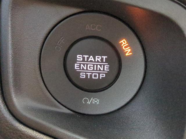 Photo of 2025 Black Clearcoat Jeep Wrangler