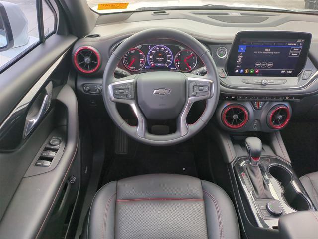 Photo of 2024 Iridescent Pearl Tricoat Chevrolet Blazer