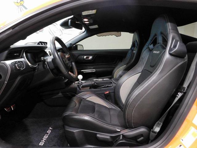 Photo of 2021 yellow Ford Mustang