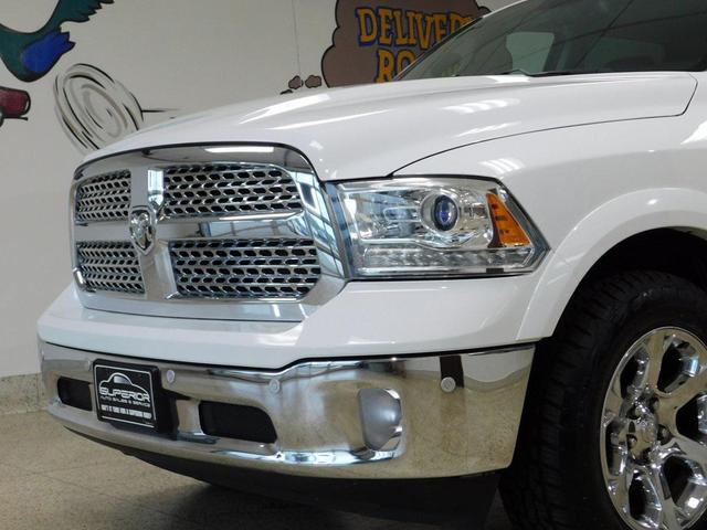 Photo of 2018 Bright White Clearcoat RAM 1500