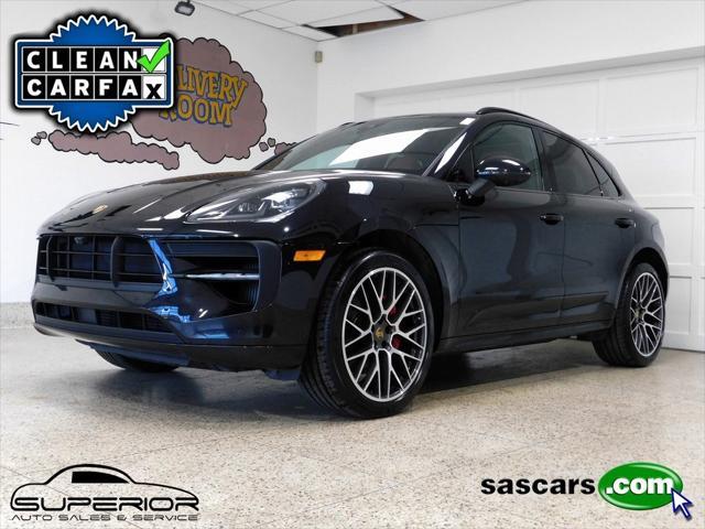 Photo of 2021 Jet Black Metallic Porsche Macan