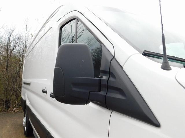 Photo of 2022 Oxford White Ford Transit-250