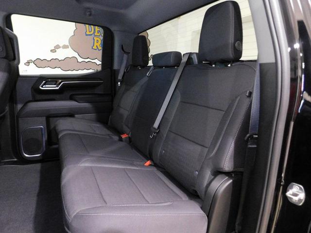 Photo of 2024 Black Chevrolet Silverado 1500