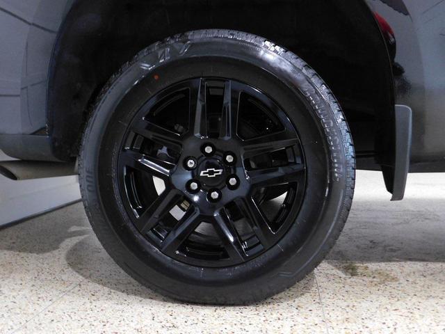 Photo of 2024 Black Chevrolet Silverado 1500