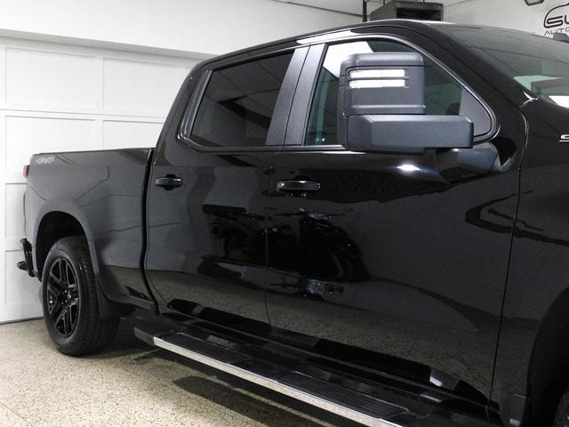 Photo of 2024 Black Chevrolet Silverado 1500
