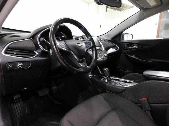 Photo of 2018 Grey Chevrolet Malibu