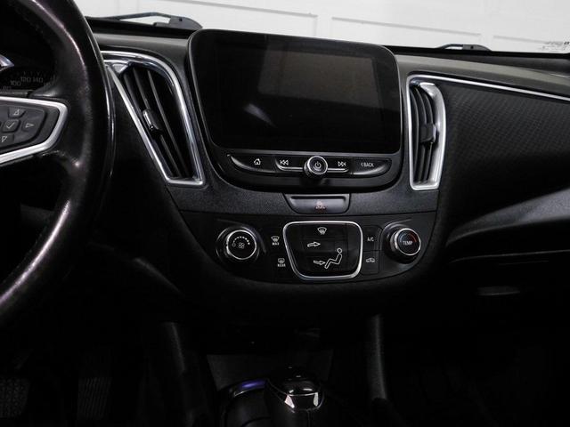Photo of 2018 Grey Chevrolet Malibu