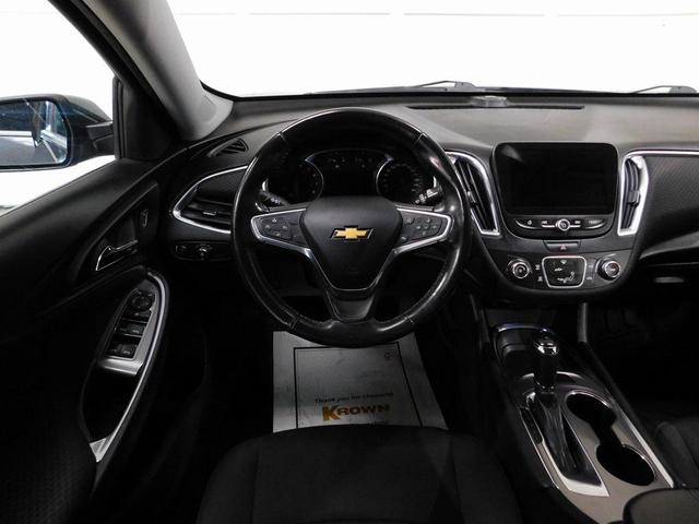 Photo of 2018 Grey Chevrolet Malibu