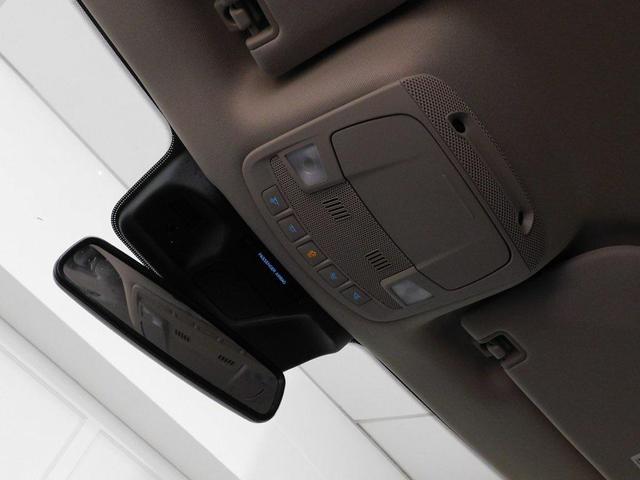 Photo of 2024 Agate Black Metallic Ford Expedition