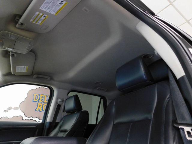 Photo of 2024 Agate Black Metallic Ford Expedition