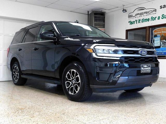 Photo of 2024 Agate Black Metallic Ford Expedition