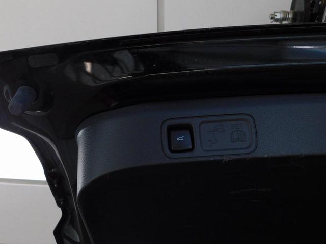 Photo of 2024 Agate Black Metallic Ford Expedition