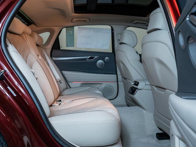 Photo of 2025 Red Genesis G80