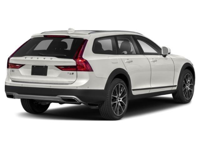 Photo of 2020 Gray Metallic Volvo V90 Cross Country