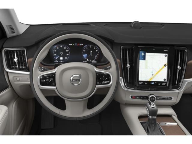 Photo of 2020 Gray Metallic Volvo V90 Cross Country