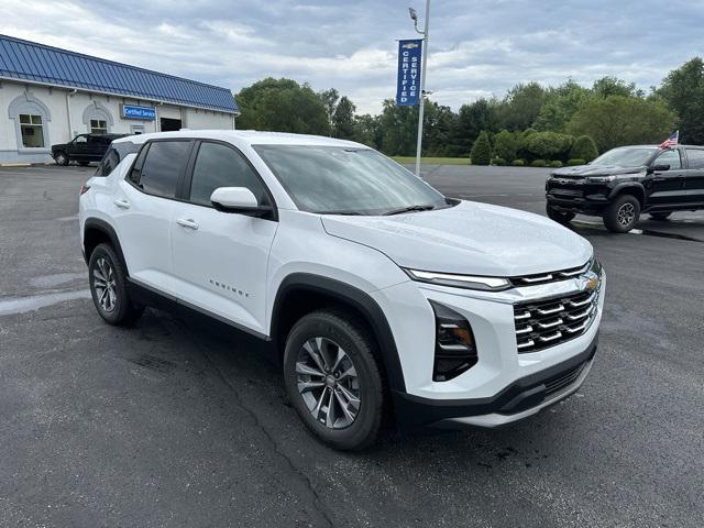 Photo of 2026 Summit White Chevrolet Equinox