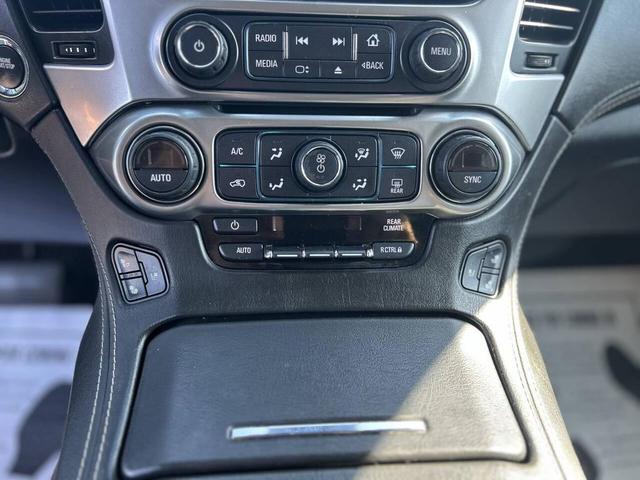 Photo of 2017 White Chevrolet Tahoe