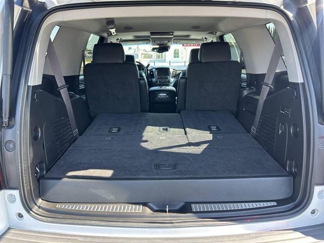 Photo of 2017 White Chevrolet Tahoe