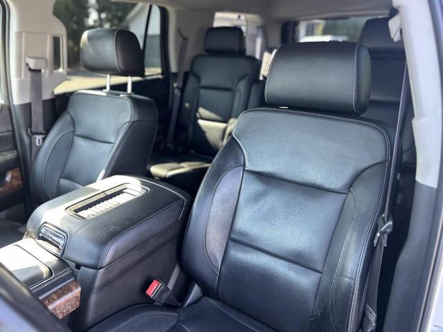 Photo of 2017 White Chevrolet Tahoe