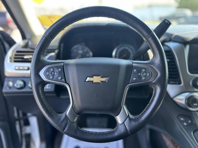 Photo of 2017 White Chevrolet Tahoe