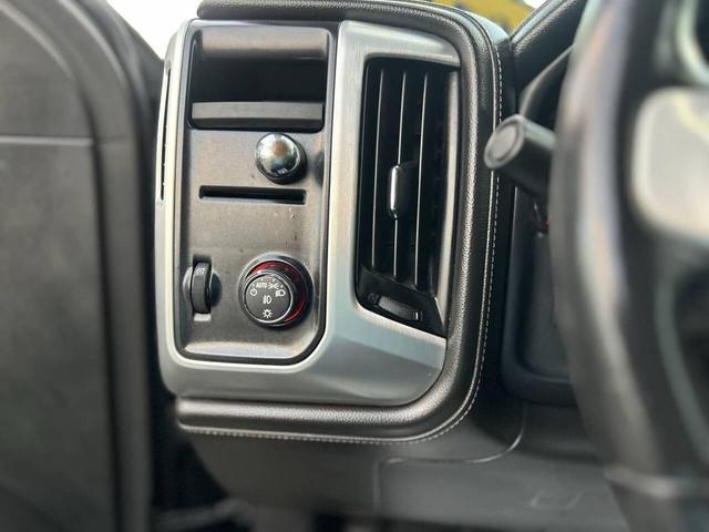 Photo of 2015 Onyx Black GMC Sierra 1500