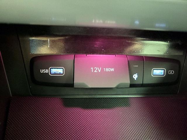 Photo of 2023 Black Hyundai TUCSON Hybrid