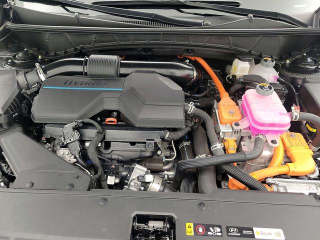 Photo of 2023 Black Hyundai TUCSON Hybrid