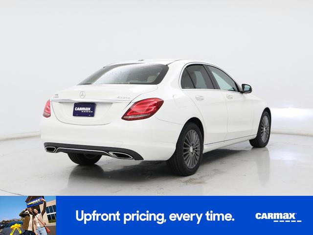 Photo of 2015 White Mercedes-Benz C-Class