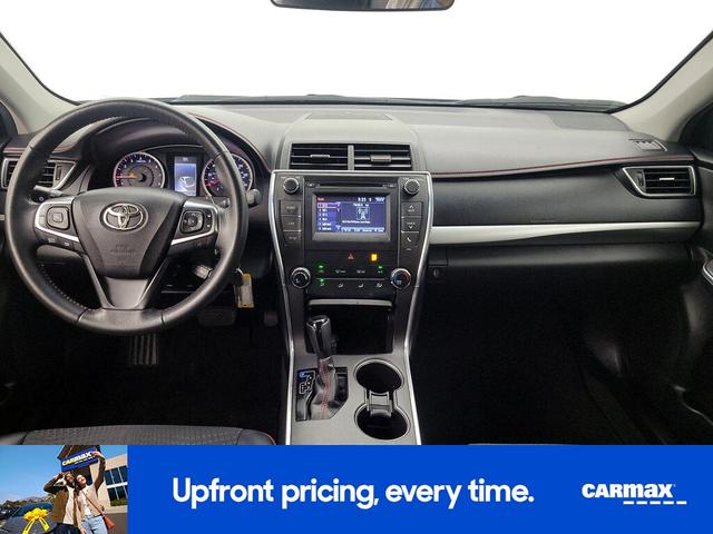 Photo of 2015 Silver Toyota Camry