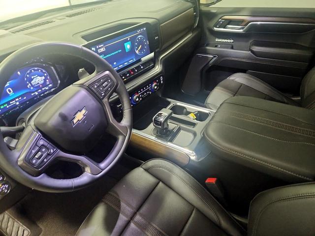 Photo of 2024 Black Chevrolet Silverado 1500