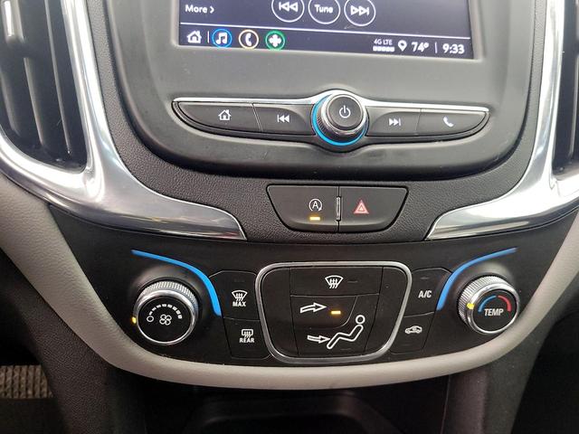 Photo of 2023 Blue Chevrolet Equinox