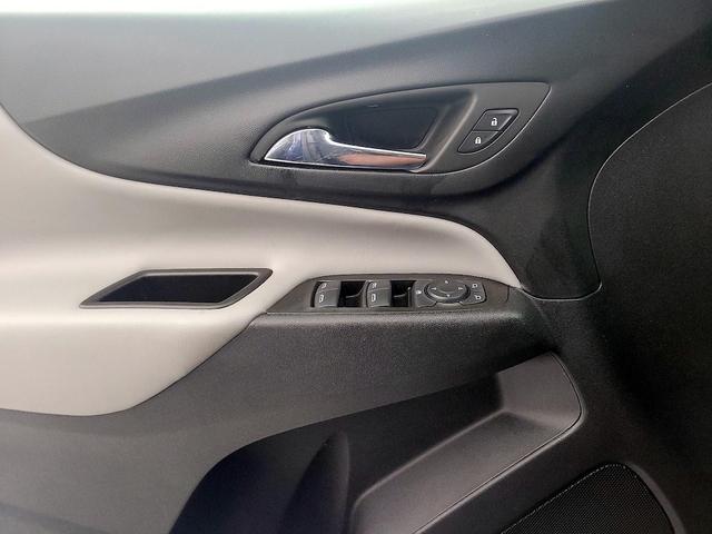 Photo of 2023 Blue Chevrolet Equinox