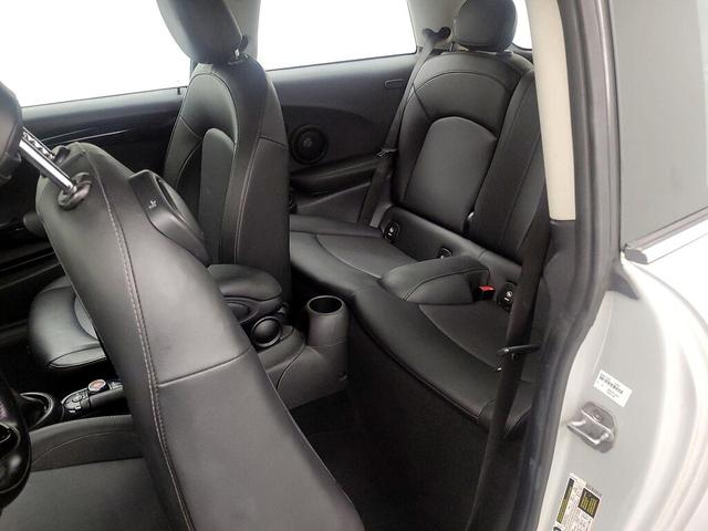 Photo of 2019 Gray MINI Hardtop