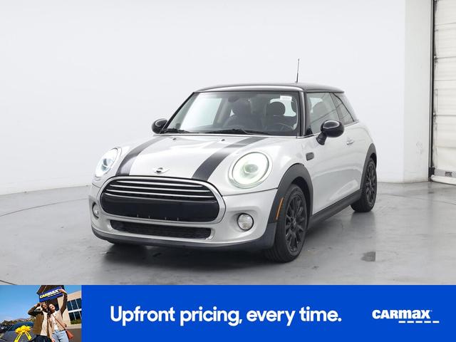 Photo of 2019 Gray MINI Hardtop