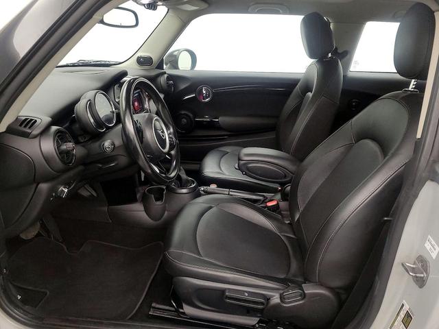 Photo of 2019 Gray MINI Hardtop