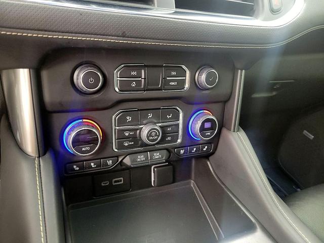 Photo of 2022 White Chevrolet Tahoe