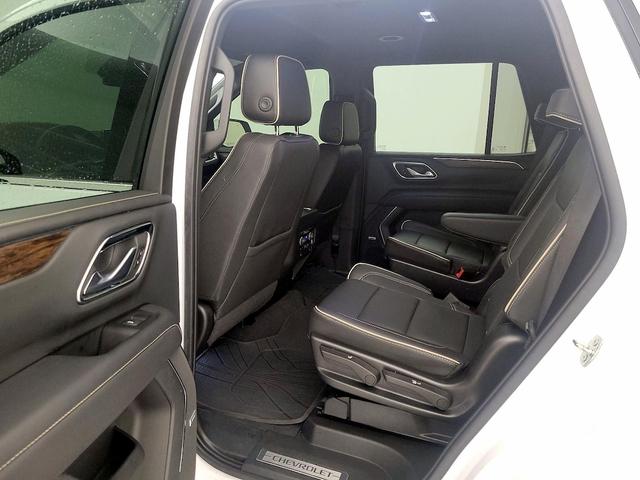 Photo of 2022 White Chevrolet Tahoe