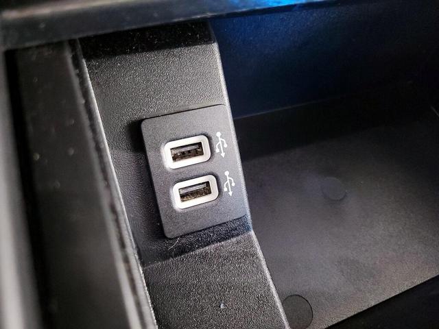 Photo of 2020 Black Ford F-150