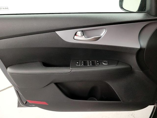 Photo of 2023 Gray Kia Forte
