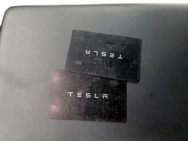Photo of 2022 Red Tesla Model Y