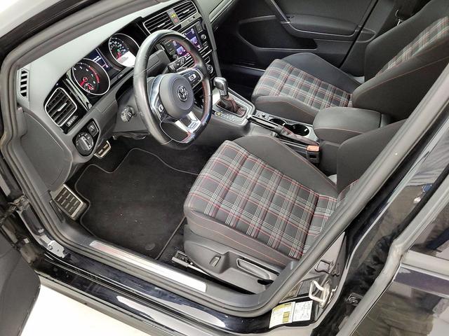 Photo of 2021 Black Volkswagen Golf GTI