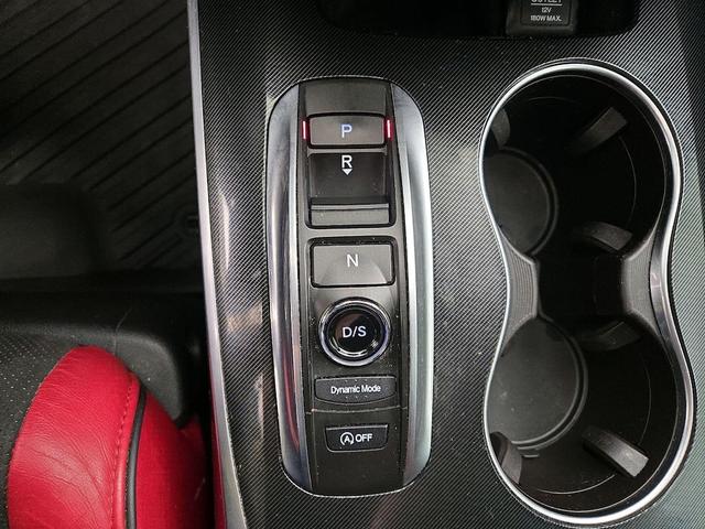 Photo of 2019 White Acura MDX
