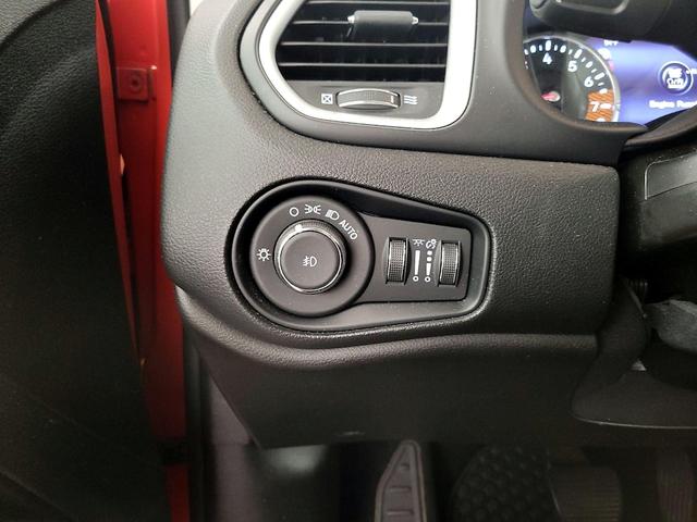 Photo of 2021 Orange Jeep Renegade