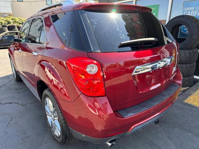 Photo of 2012 Burgundy Chevrolet Equinox