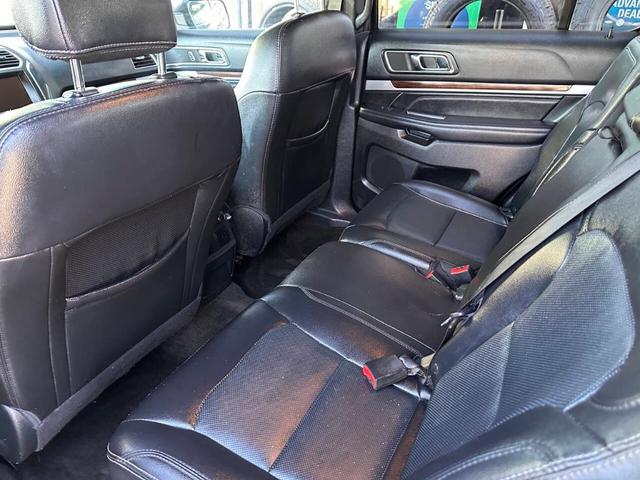 Photo of 2018 Gray Ford Explorer