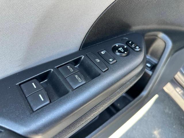 Photo of 2016 Gray Honda Civic