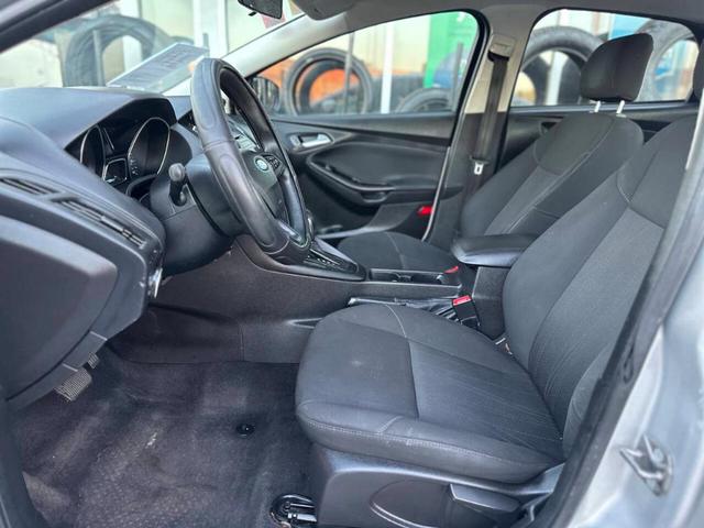 Photo of 2017 Silver Ford Focus