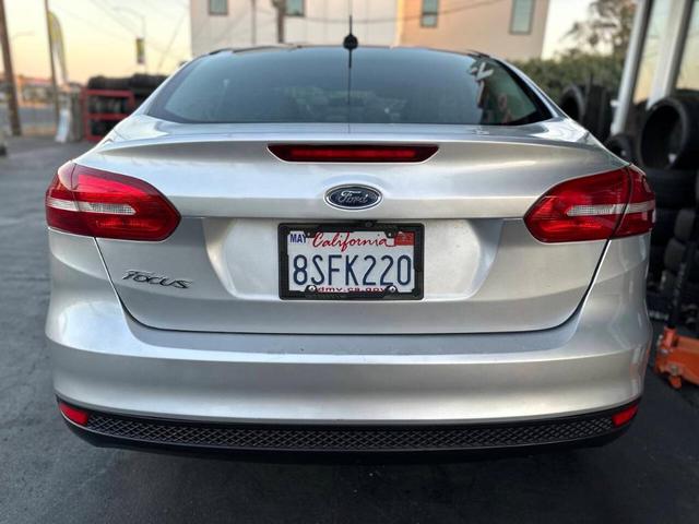 Photo of 2017 Silver Ford Focus