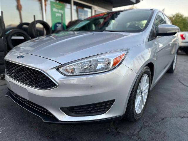 Photo of 2017 Silver Ford Focus