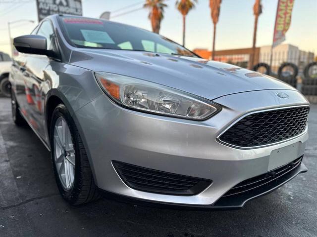 Photo of 2017 Silver Ford Focus